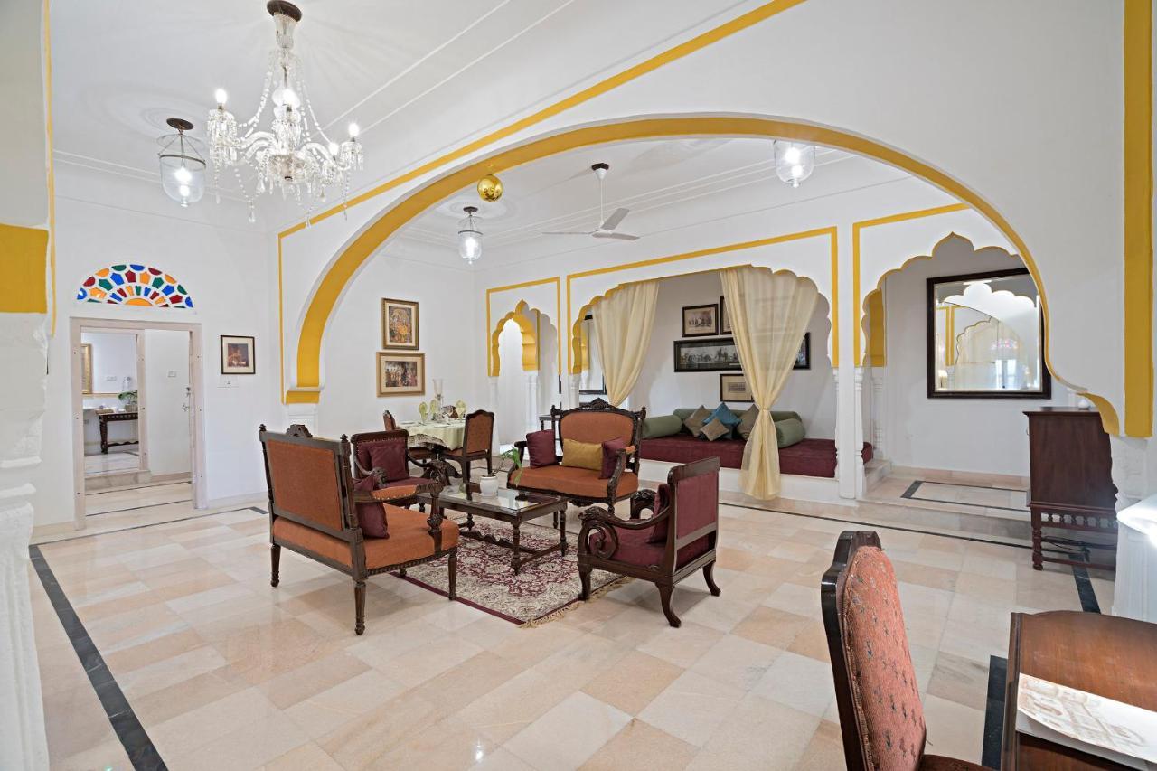 Alsisar Mahal- Heritage Hotel Exterior foto